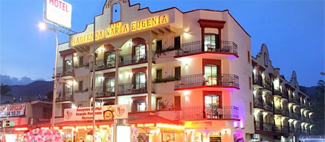 María Eugenia, Acapulco