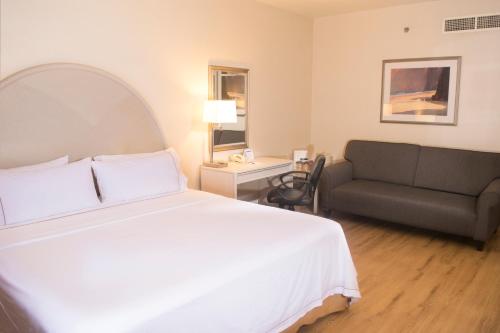 Holiday Inn Express Galerías San Jerónimo, Monterrey