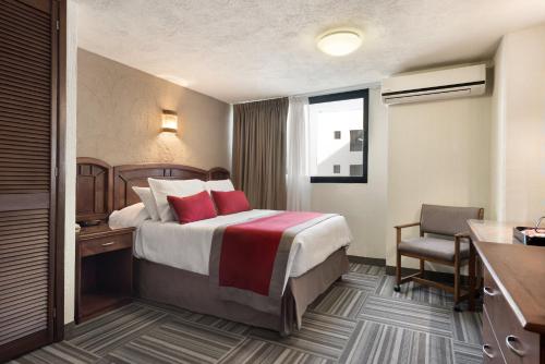 Ramada Plaza León, León