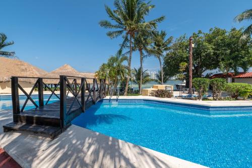 Celuisma Imperial Laguna, Cancún