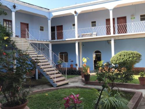 Izala, San Pedro Pochutla