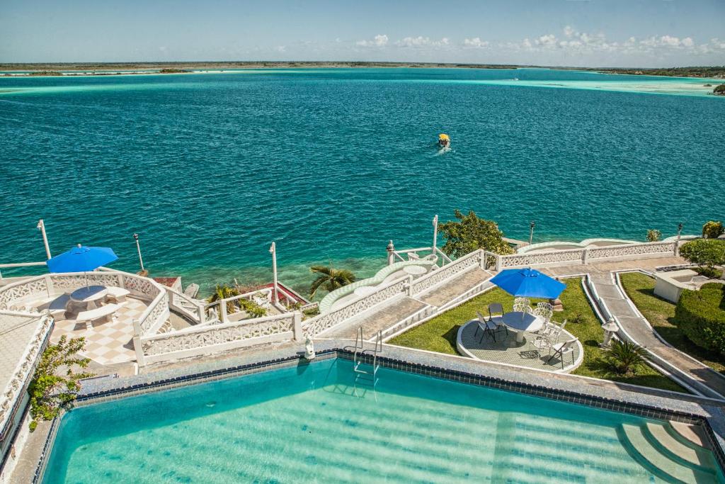 Laguna Bacalar, Bacalar