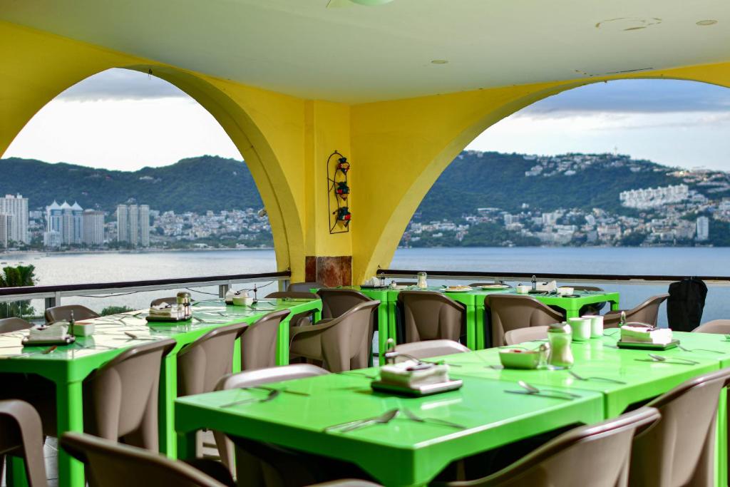 Las Torres Gemelas, Acapulco
