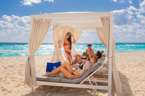 Sandos Cancún, Cancún