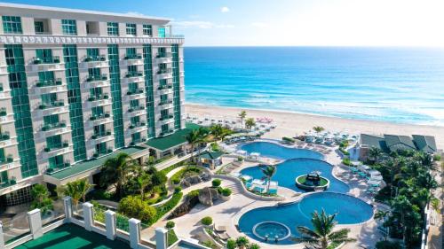 Sandos Cancún, Cancún