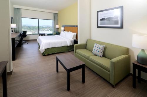 Holiday Inn Altamira, Altamira