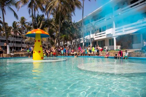 Canadian Resorts Acapulco Diamante, Acapulco