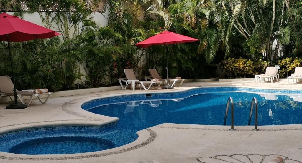 Adhara Express, Cancún