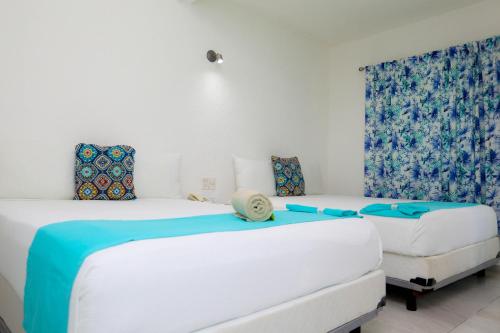 MarÍa de Lourdes, Cancún