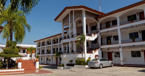 María Isabel, Colima