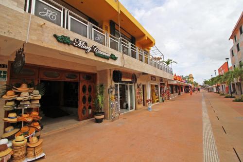 Mary Carmen, Cozumel