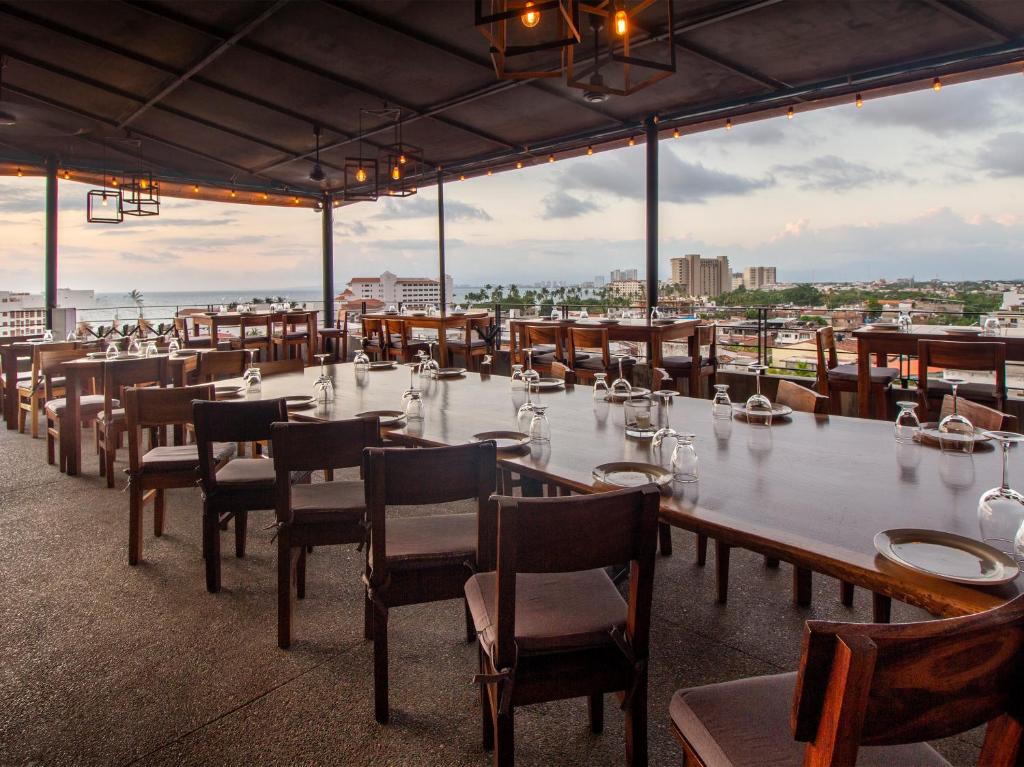 Paloma del Mar, Puerto Vallarta