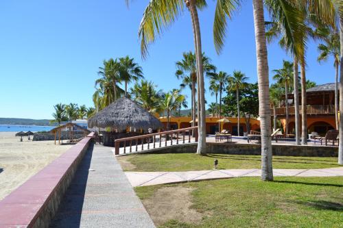 Playa del Sol, Cabo del Este ( East Cape )
