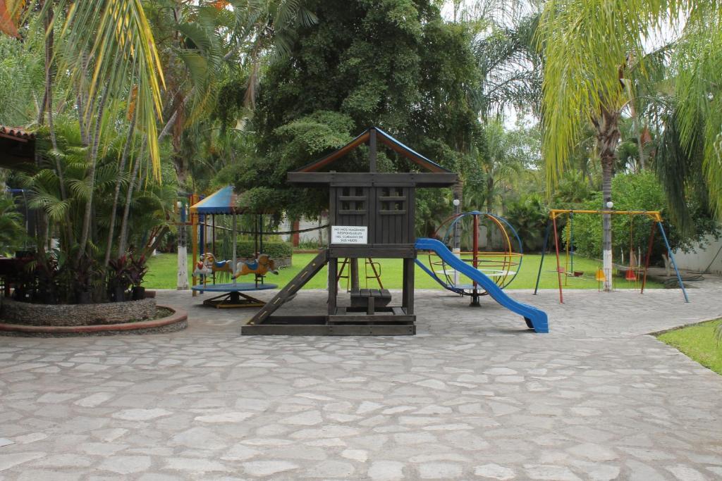 Plaza, Tecomán