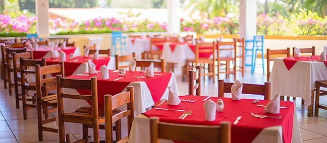 Qualton, Ixtapa / Zihuatanejo