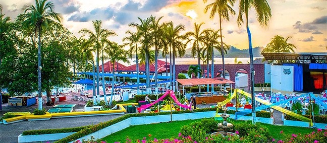 Qualton, Ixtapa / Zihuatanejo