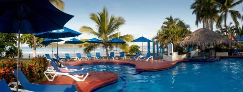 Qualton, Ixtapa / Zihuatanejo