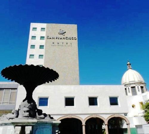 San Francisco, Irapuato
