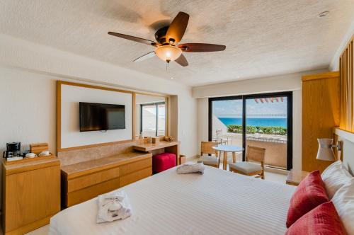 Royal Solaris, Cancún