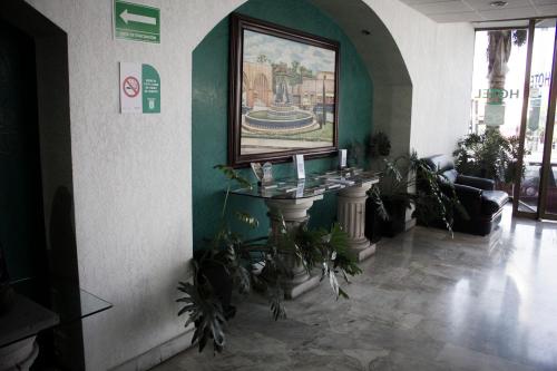 Estanza Hotel & Suites, Morelia
