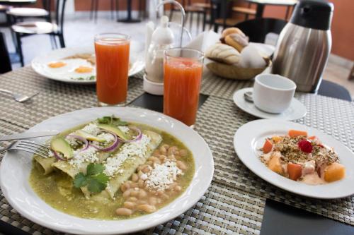 Estanza Hotel & Suites, Morelia
