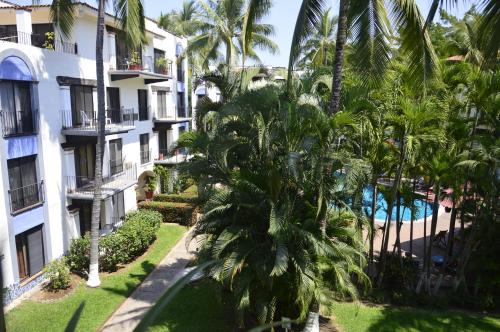 Puerto de Luna, Puerto Vallarta