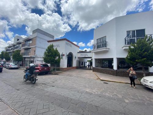 Zacatecas Courts Motel, Zacatecas