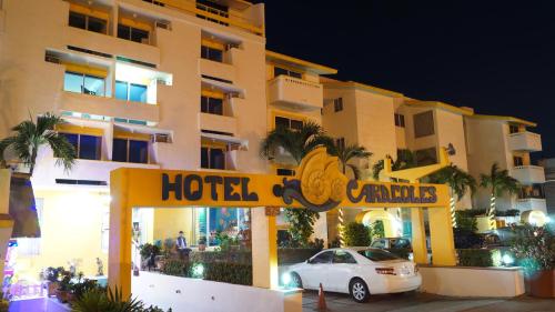 Caracoles, Manzanillo
