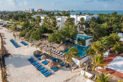 Celuisma Maya Caribe, Cancún