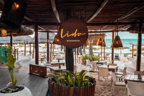 Colibrí Beach, Playa del Carmen