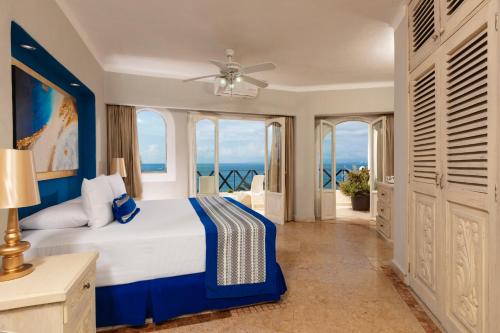 Blue Chairs, Puerto Vallarta