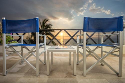 Blue Chairs, Puerto Vallarta