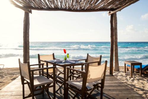 NYX Cancún, Cancún