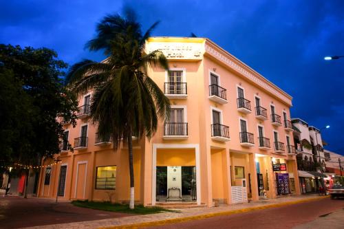 Los Itzaes, Playa del Carmen