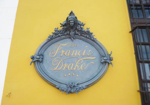 Francis Drake, Campeche