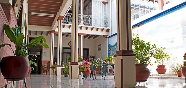 Posada Morelos, Uruapan