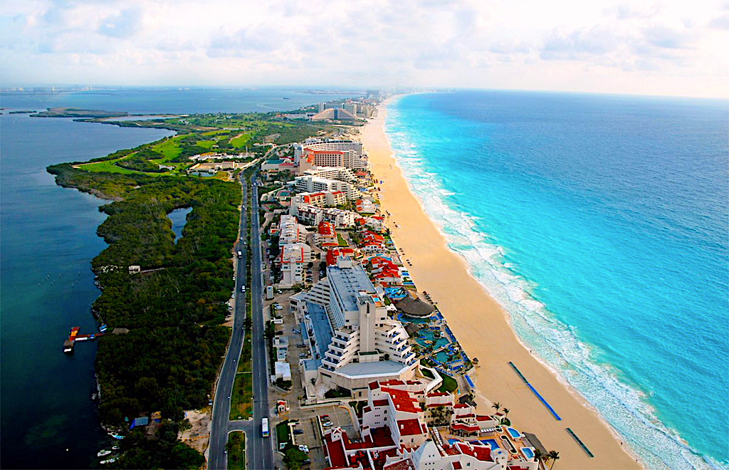 Cheap Hotels in Cancun, Hotel Zone and Downtown