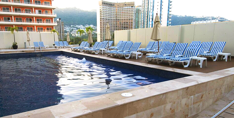 Hotel One Acapulco Costera